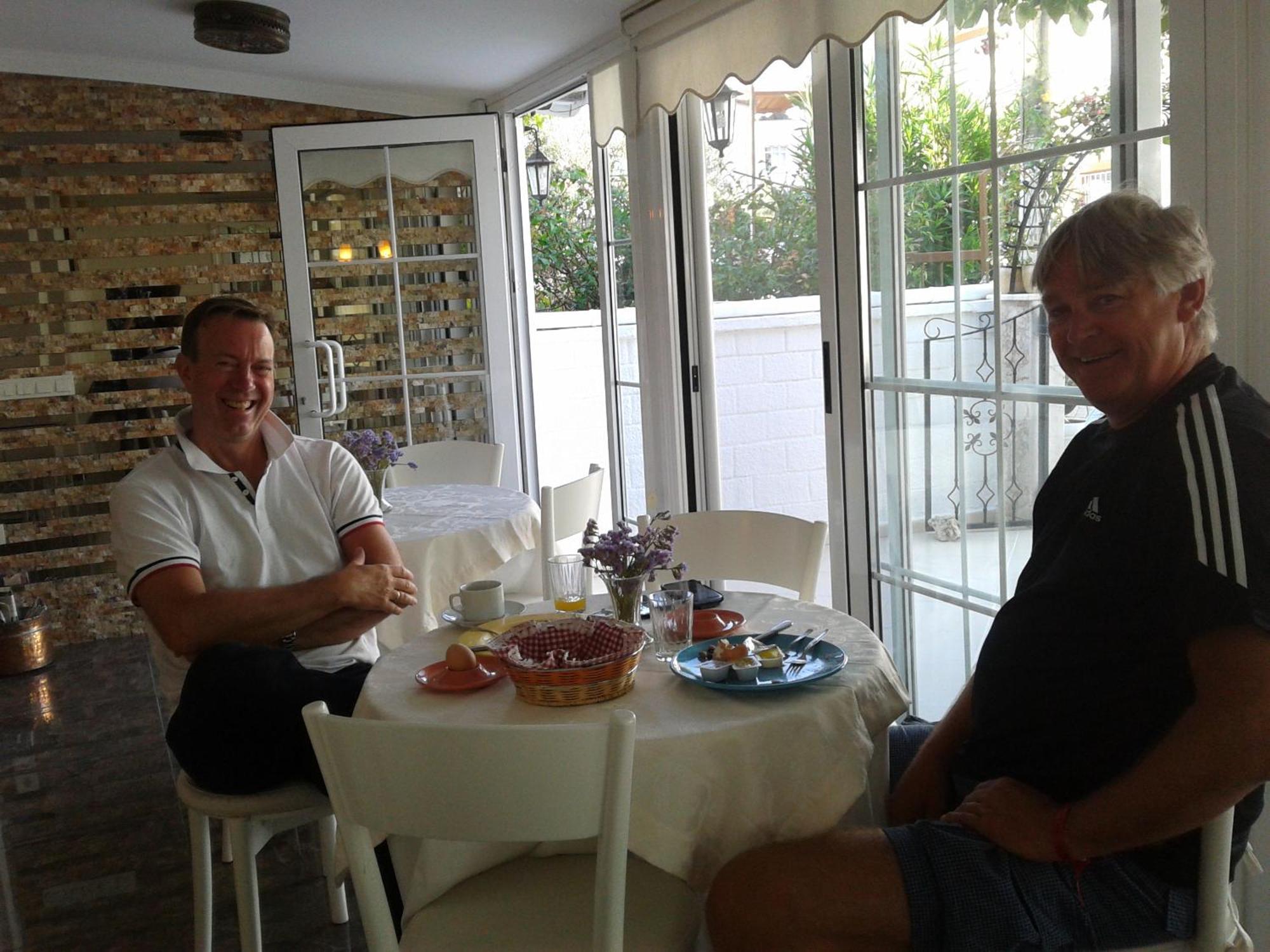 Melaike Hotel Foça Eksteriør billede