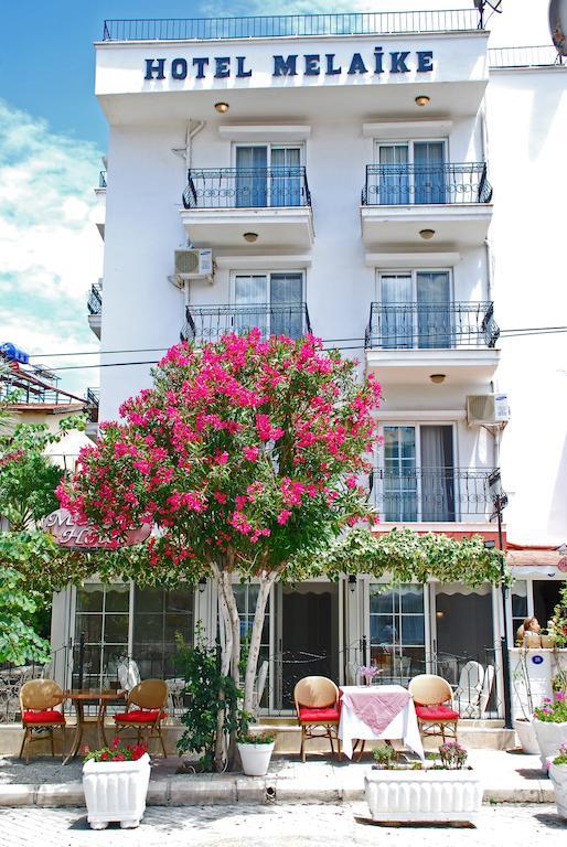Melaike Hotel Foça Eksteriør billede
