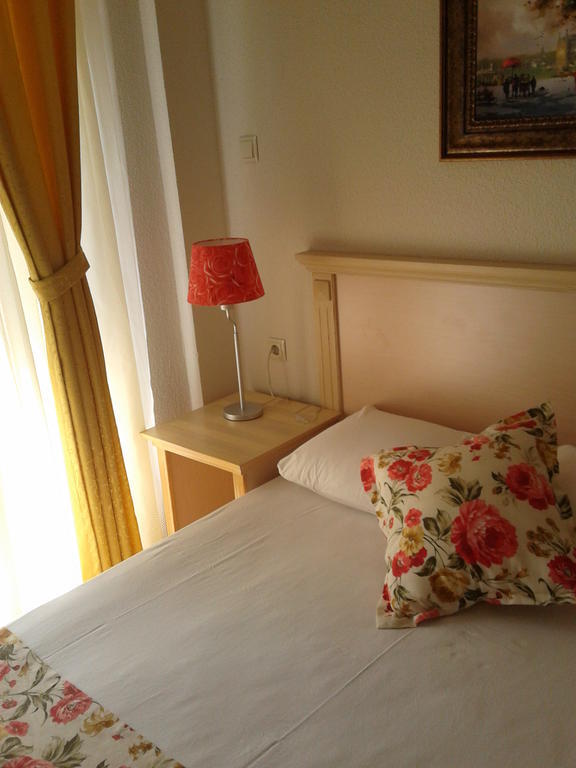 Melaike Hotel Foça Eksteriør billede